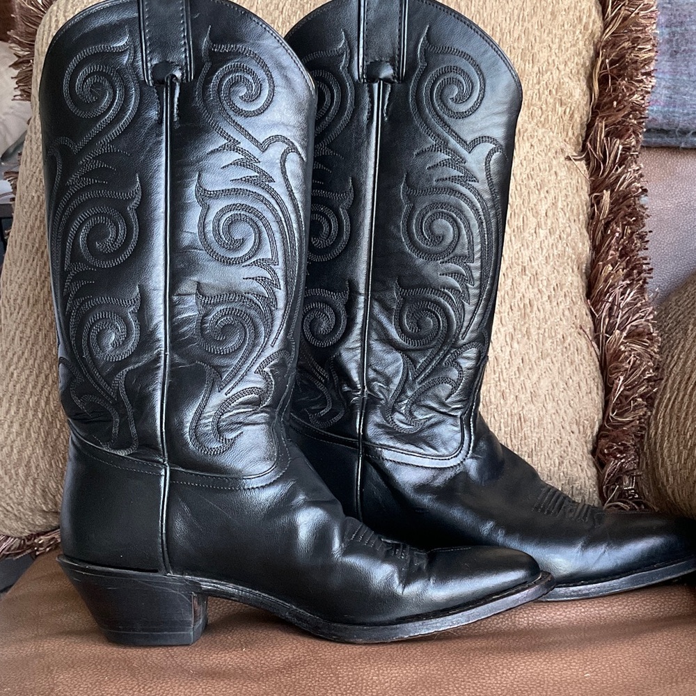 Collector’s Quality Vintage Tony Lama Style 1972 in excellent quality
